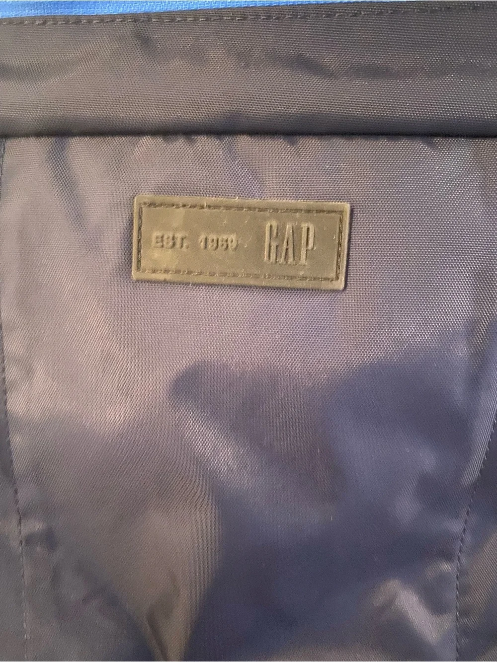 GAP durable navy